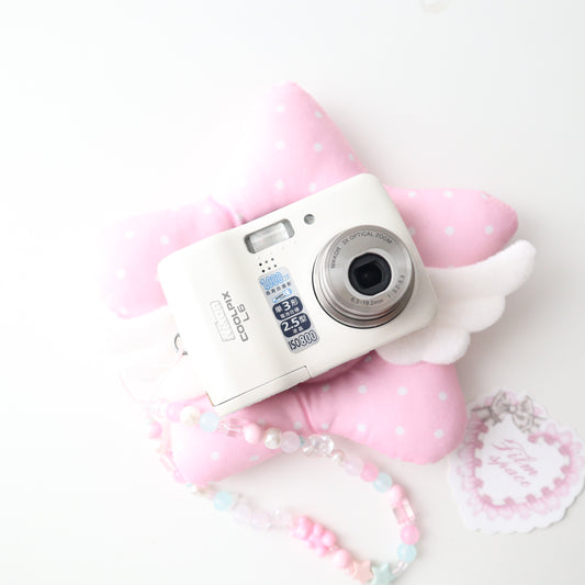 NIKON COOLPIX L6 BOXED (SILVER)