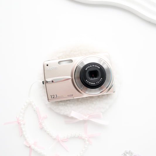 SANYO XACTI DSC-X1250 (GOLD)