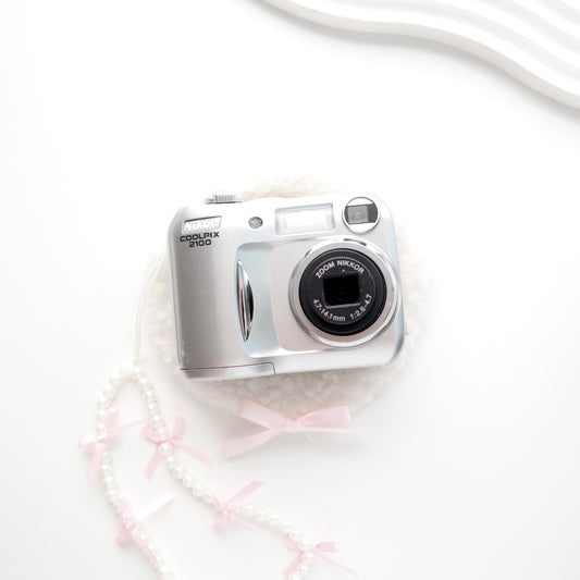 NIKON COOLPIX 2100 (SILVER)