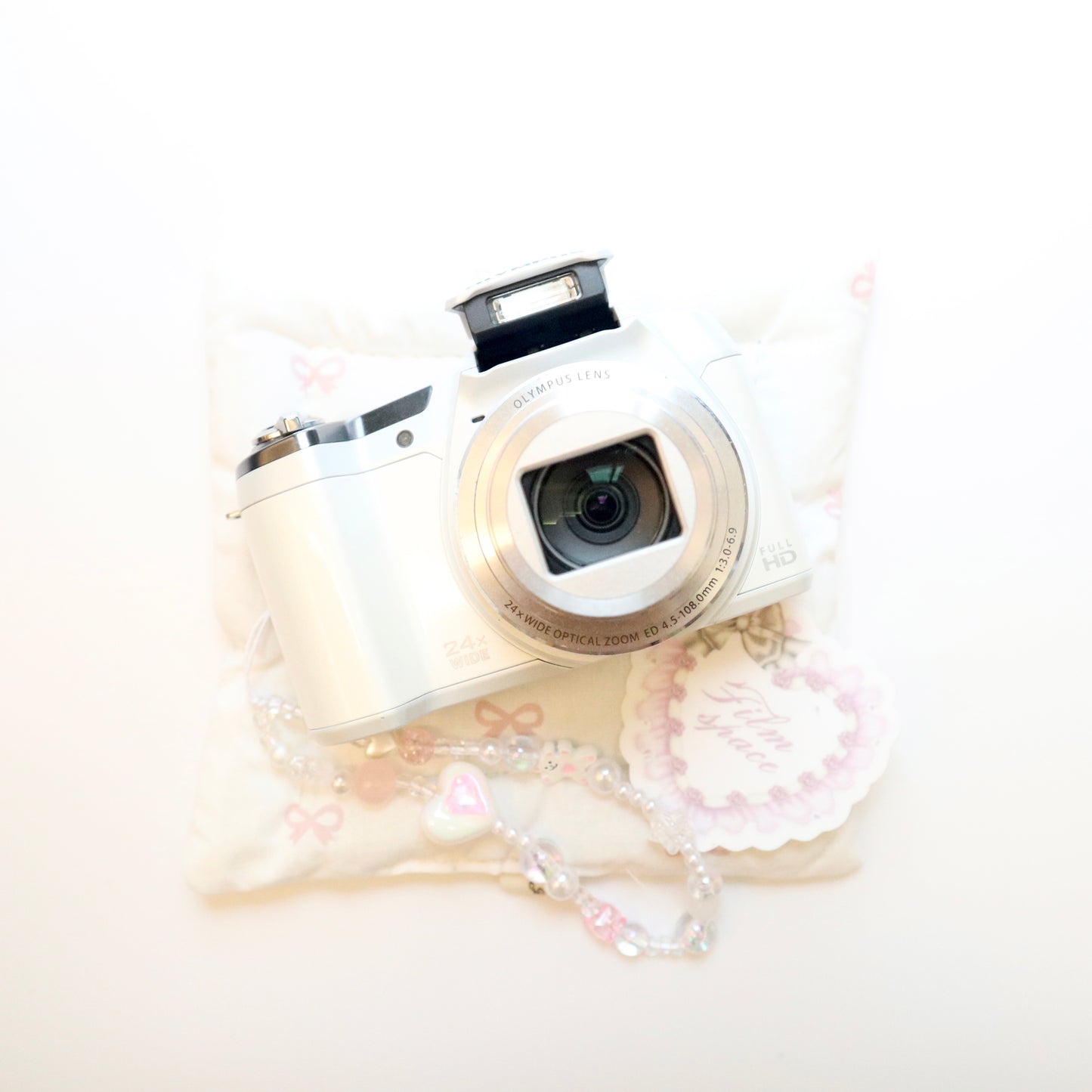 OLYMPUS STYLUS SZ-16 (WHITE)
