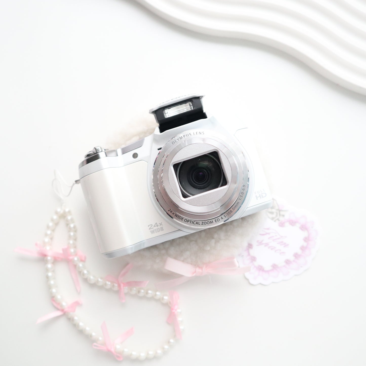 OLYMPUS STYLUS SZ-16 (WHITE)