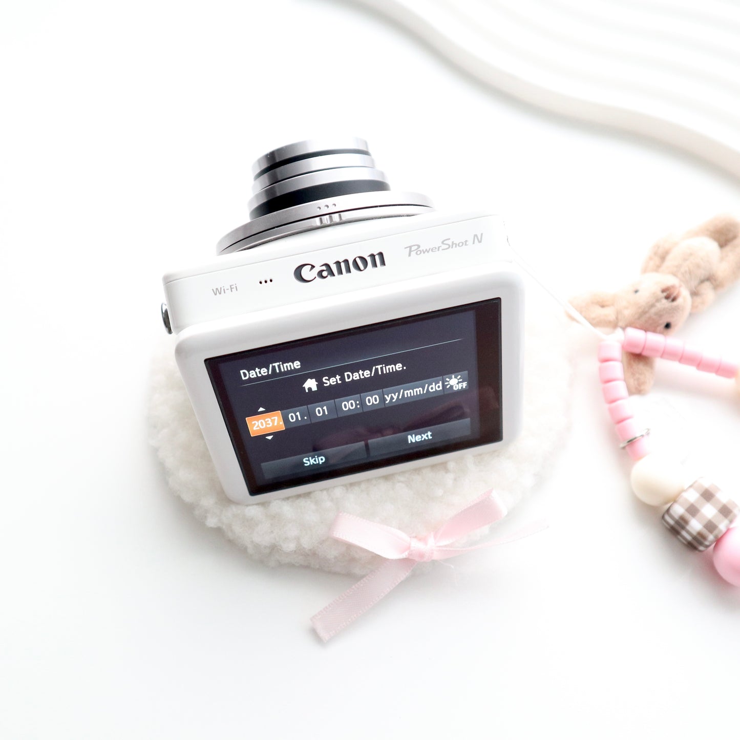 RARE CANON POWERSHOT N (WHITE)
