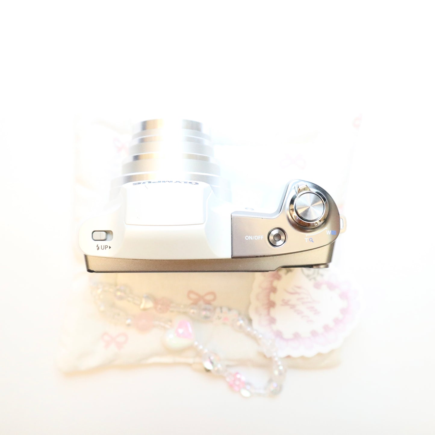 OLYMPUS STYLUS SZ-16 (WHITE)