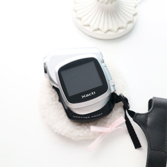RARE SANYO XACTI VPC-CA6 (SILVER)