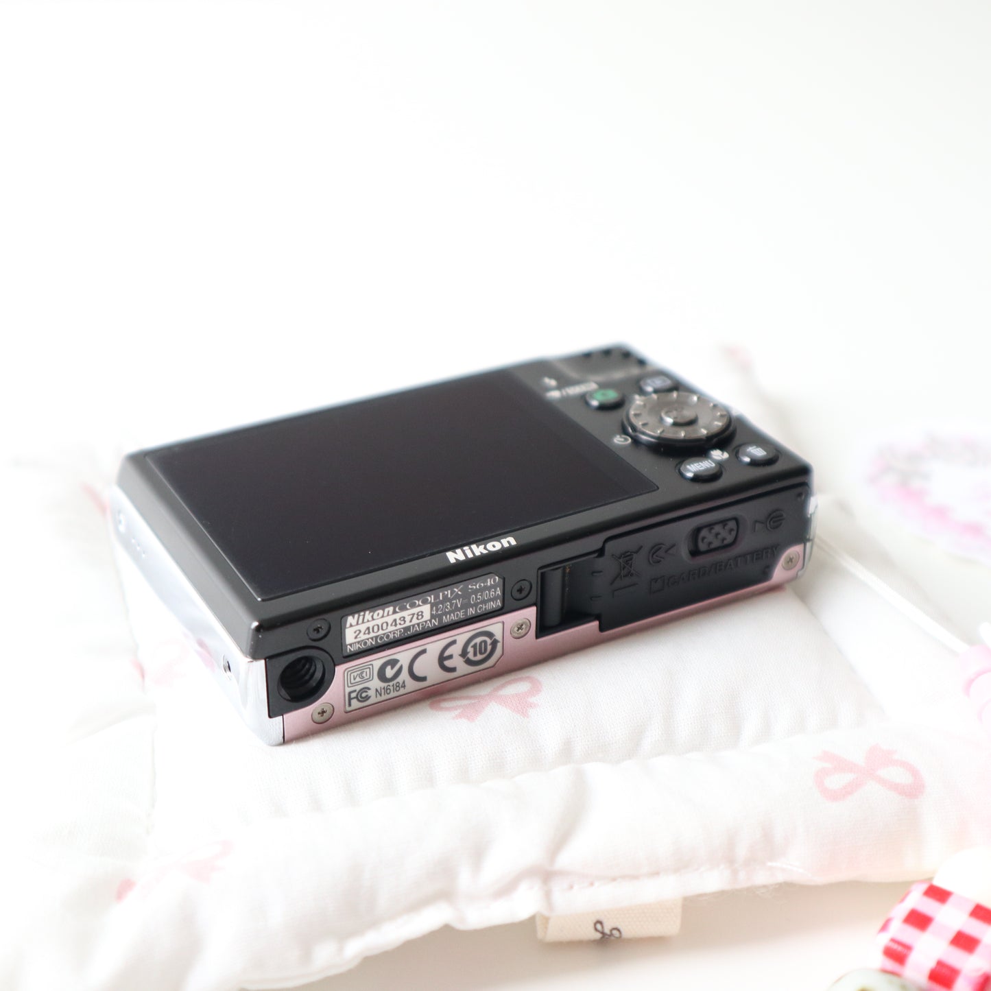 NIKON COOLPIX S640 (BABY PINK)