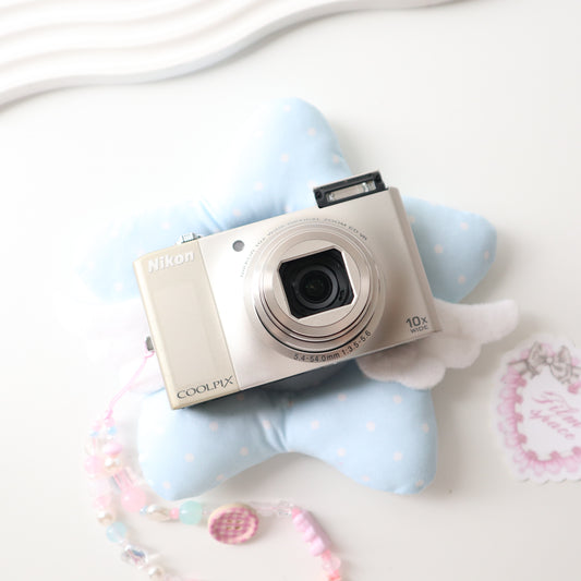 NIKON COOLPIX S8000 (CHAMPAGNE)