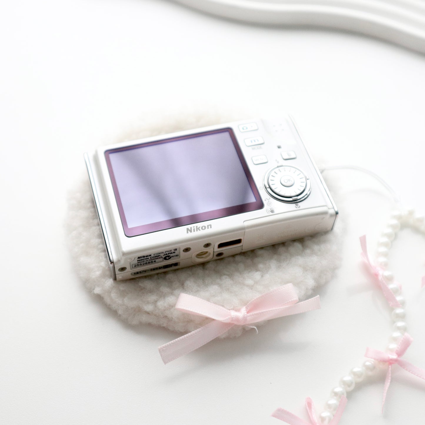 NIKON COOLPIX S8 (WHITE)