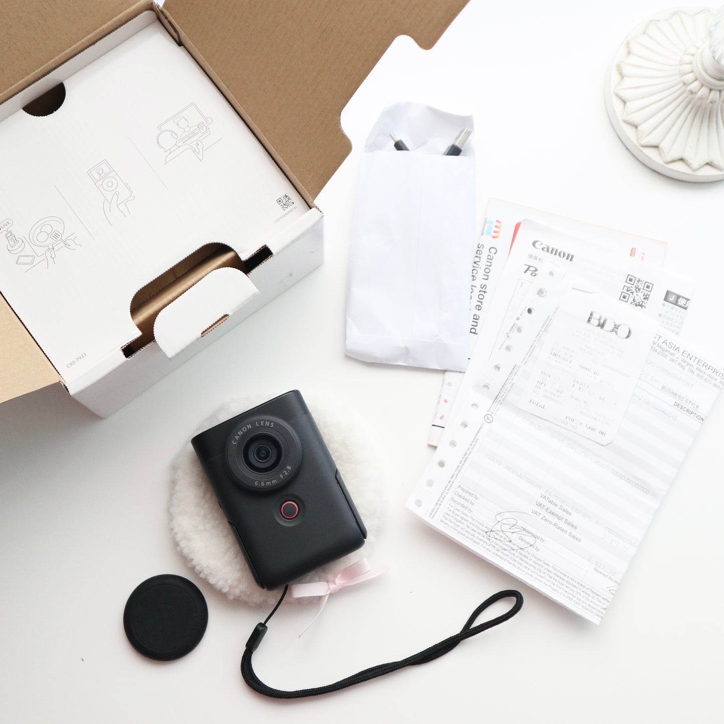 CANON POWERSHOT V10 | BOXED (BLACK)