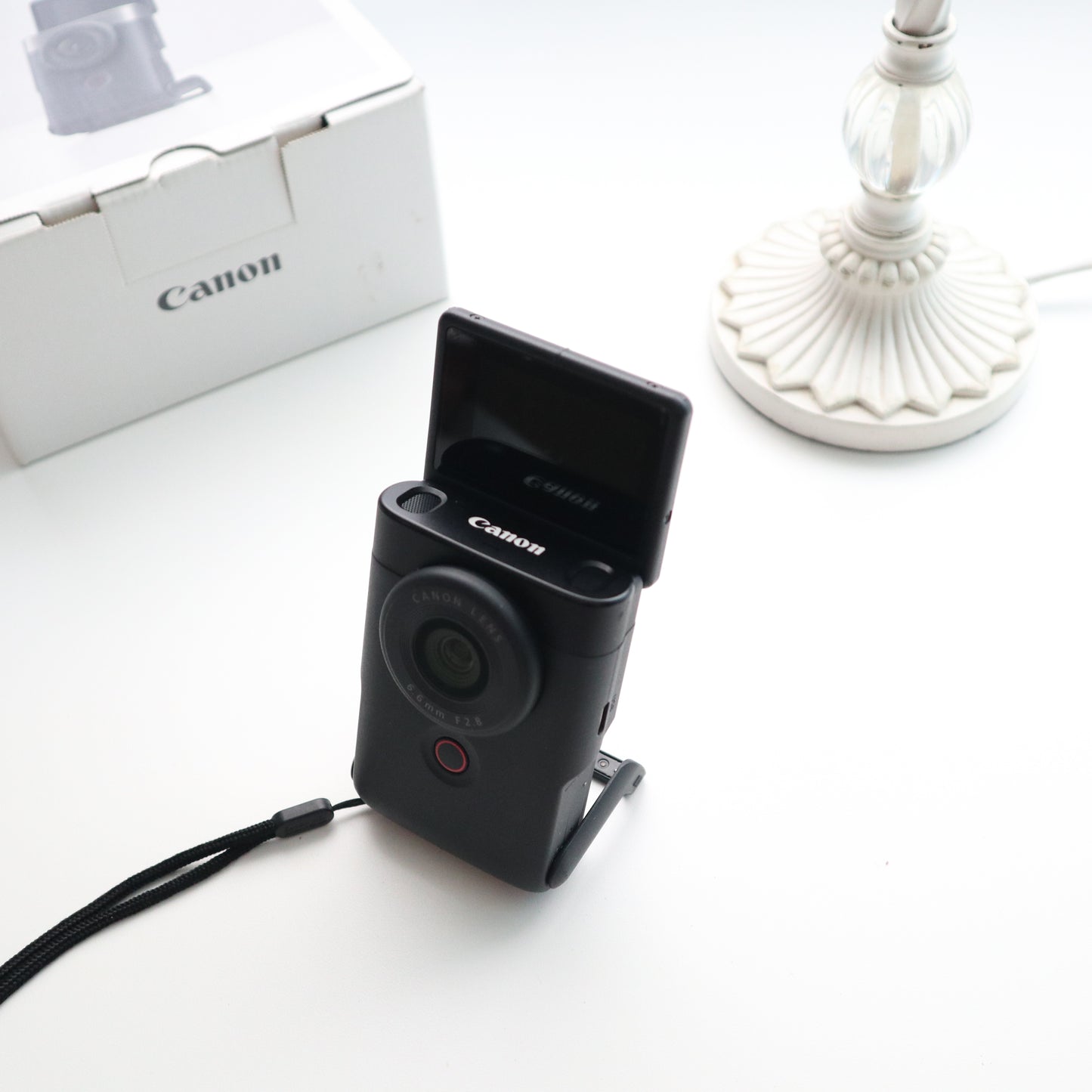 CANON POWERSHOT V10 | BOXED (BLACK)