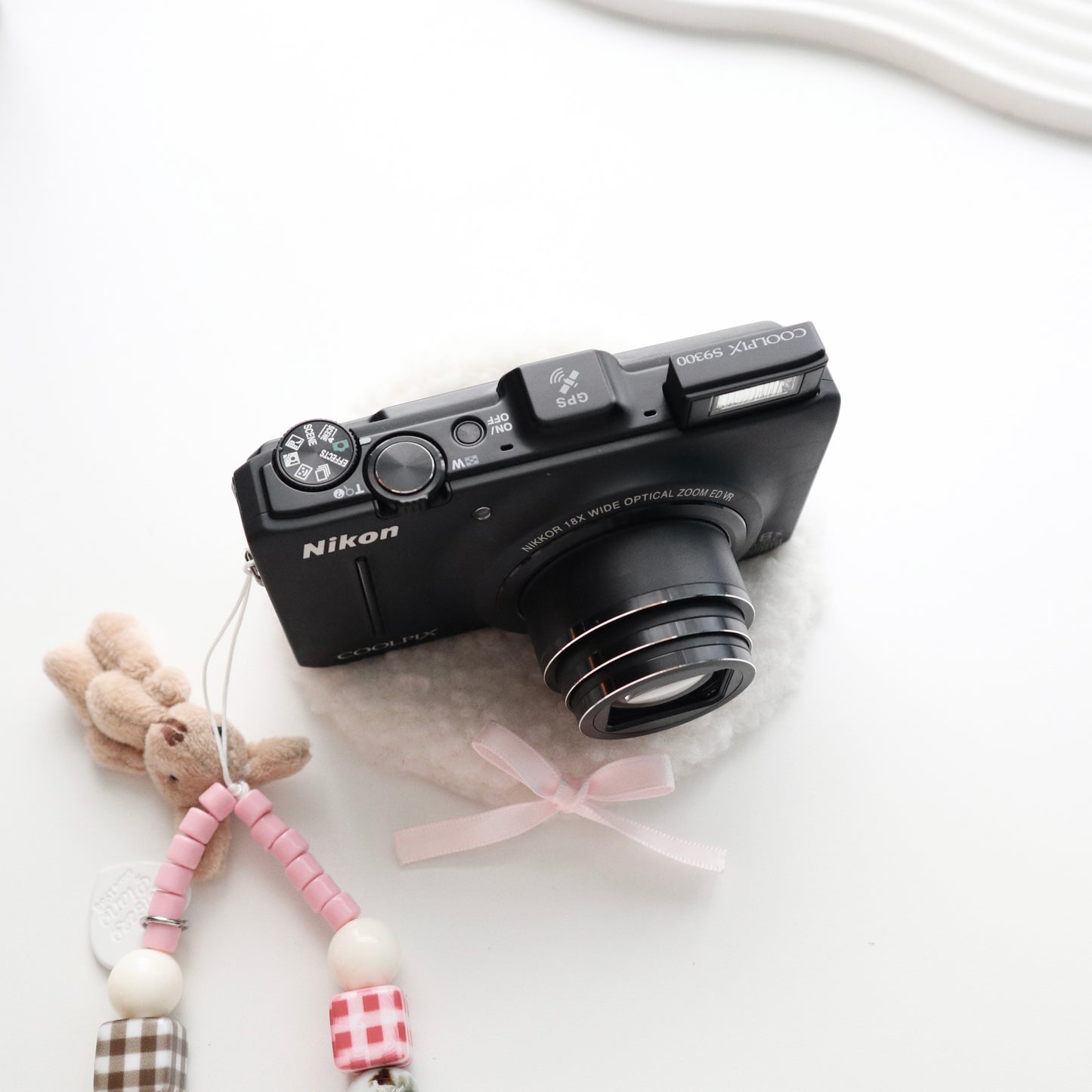 NIKON COOLPIX S9300 (BLACK)