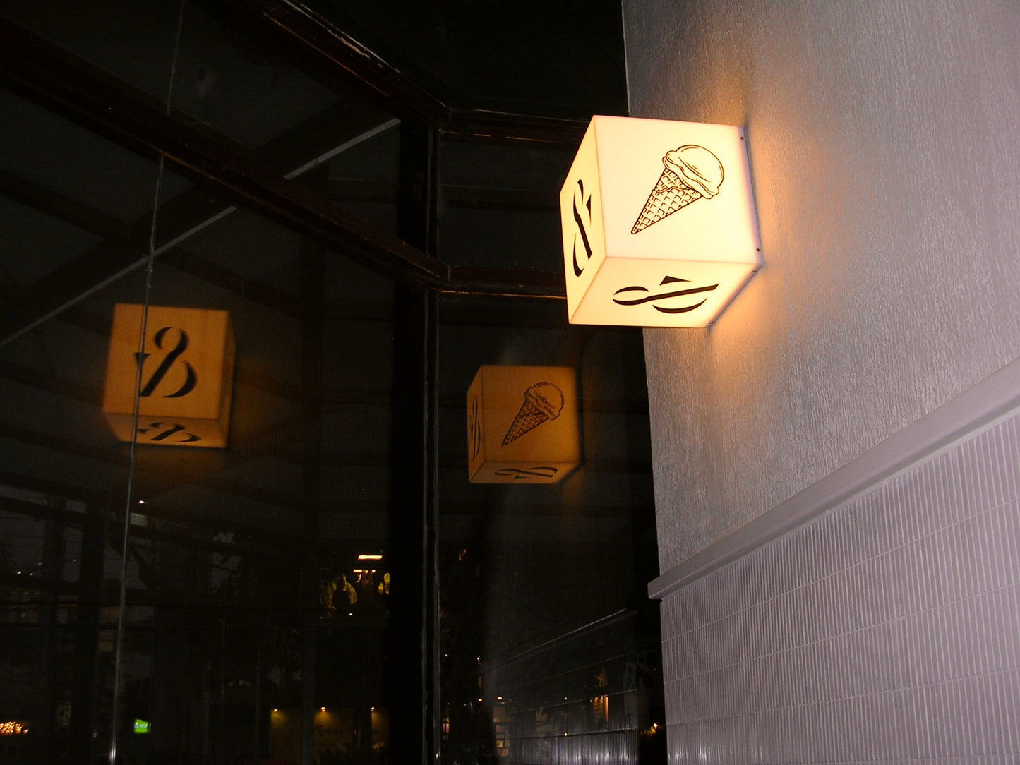 NIKON COOLPIX 3200 (RED)