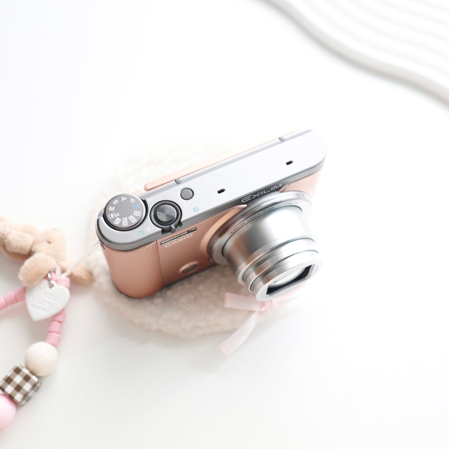 CASIO EXILIM ZR-1700 (CHAMPAGNE GOLD)