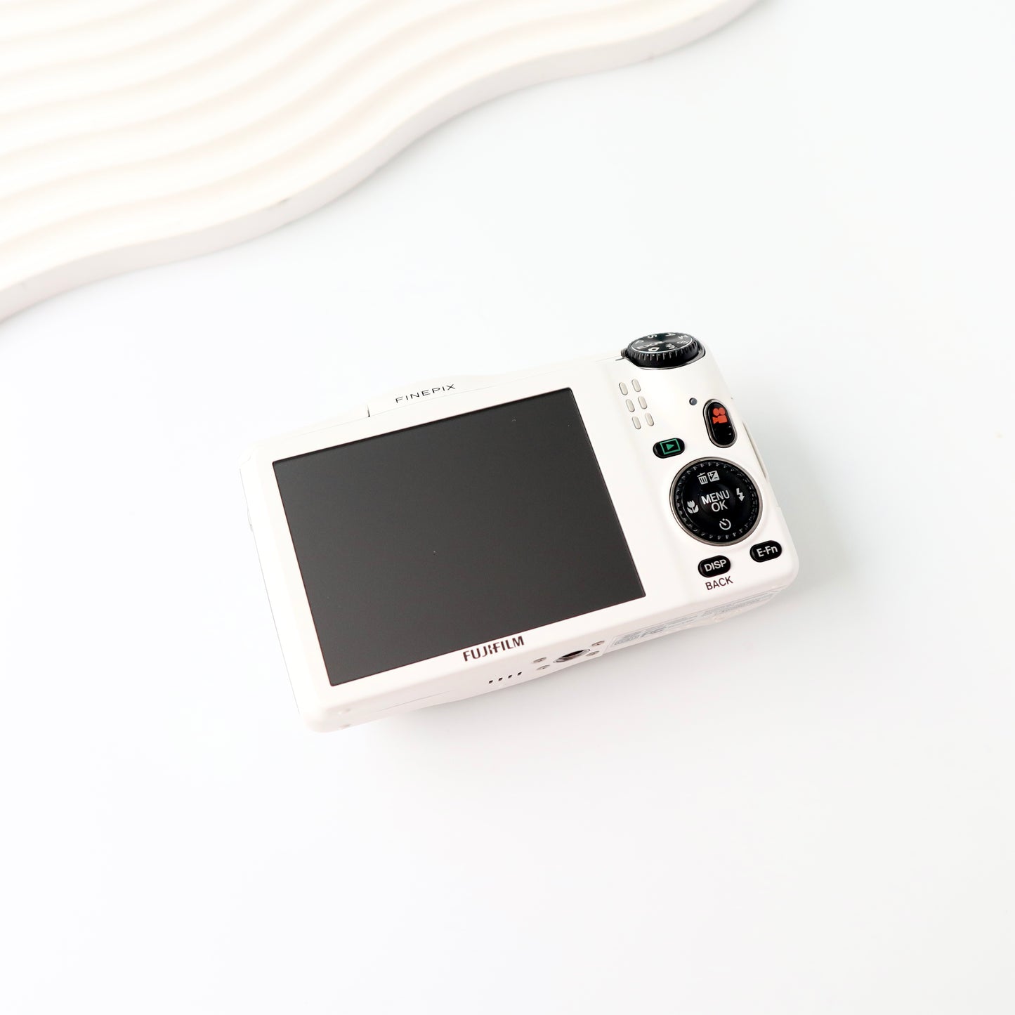 FUJIFILM FINEPIX F820 EXR (WHITE)