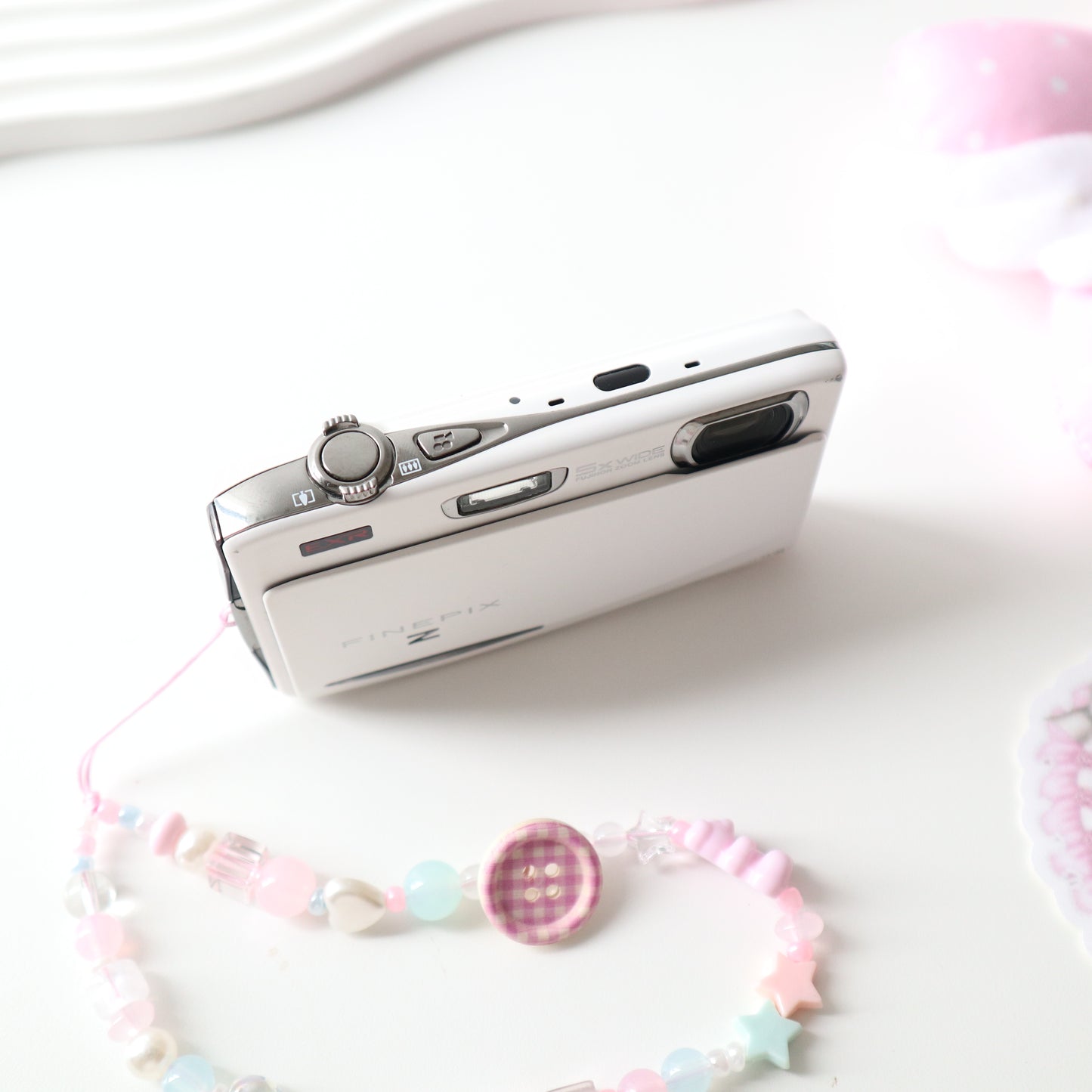 FUJIFILM FINEPIX Z950 EXR (WHITE)
