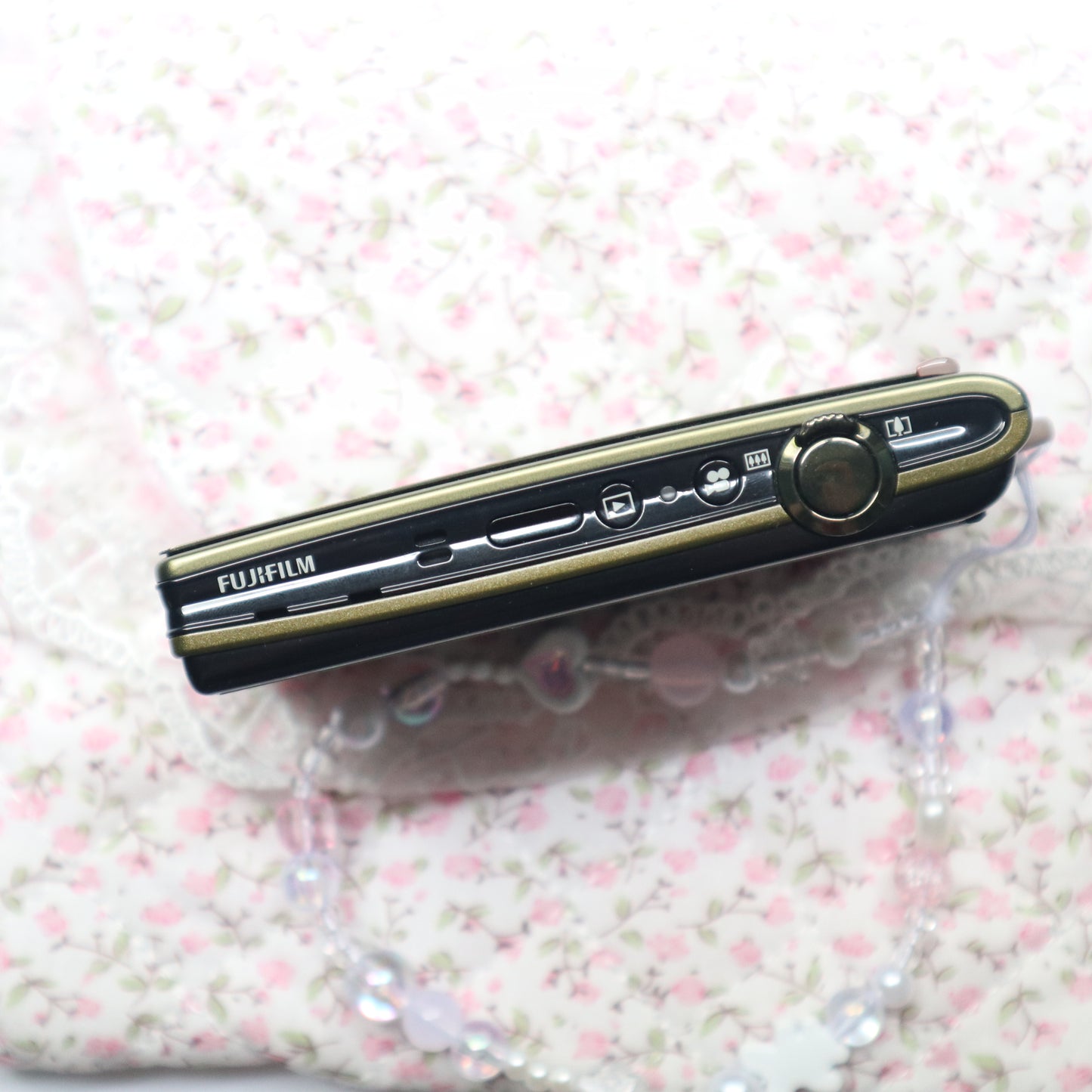 FUJIFILM FINEPIX Z1100 EXR (OLIVE GREEN)