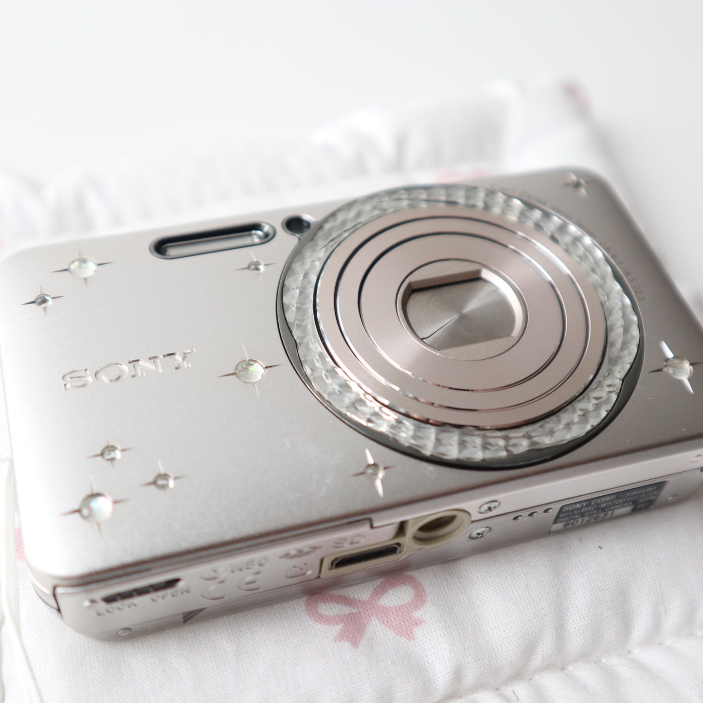 RARE SONY CYBERSHOT DSC-W570 (ARGENT)