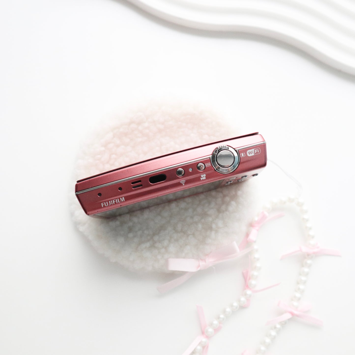 FUJIFILM FINEPIX Z2000 EXR BOXED (PINK)