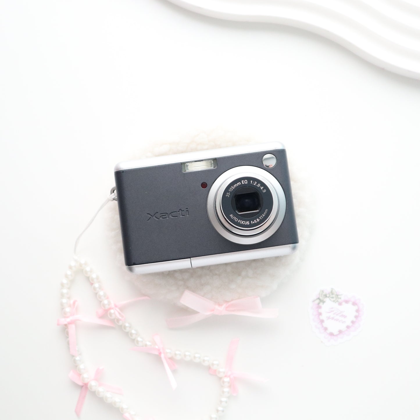 SANYO XACTI DSC-S6 (BLACK)