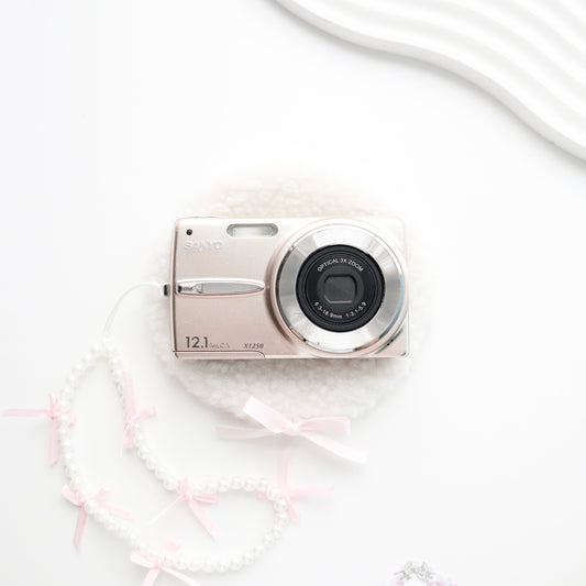 SANYO XACTI DSC-X1250 (GOLD)