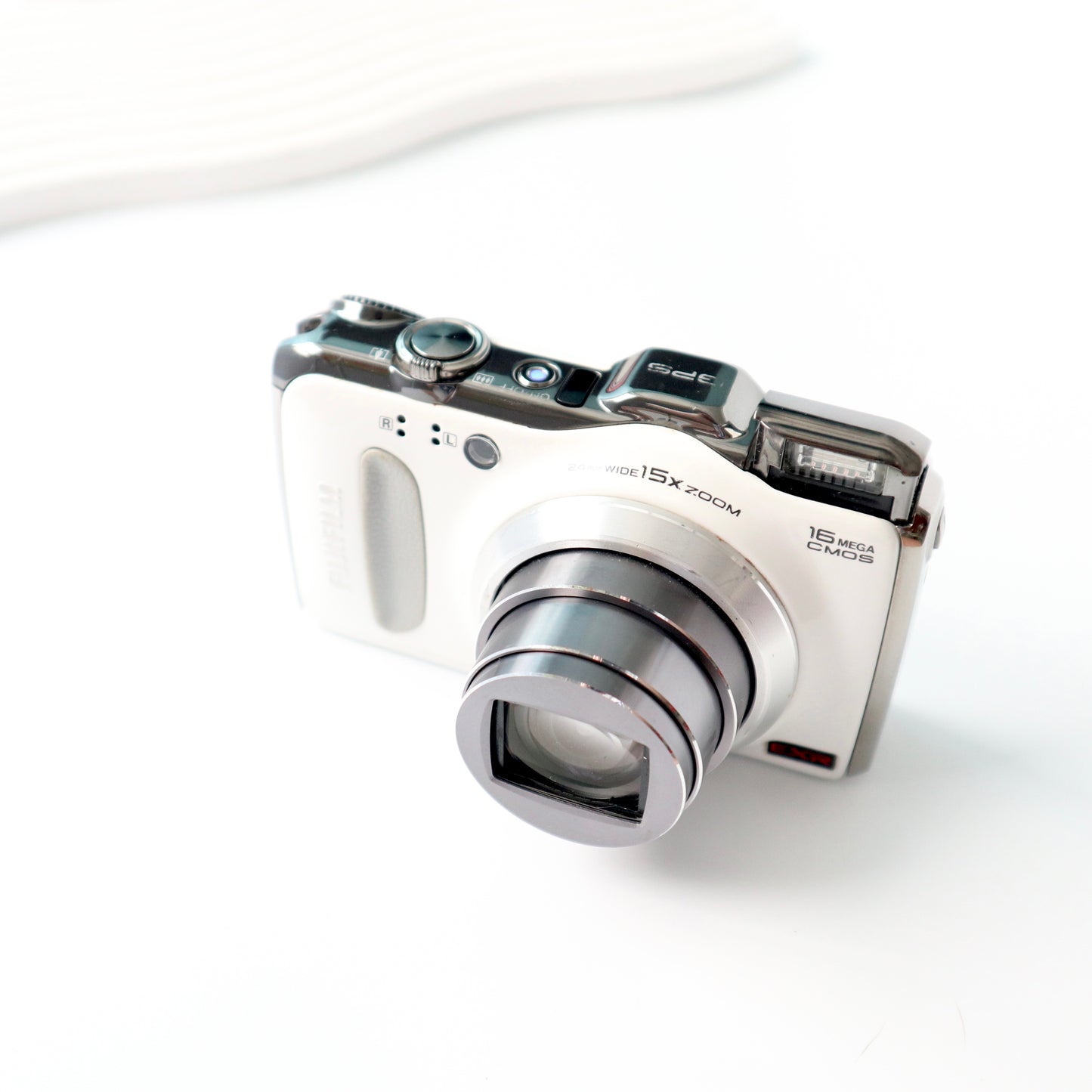FUJIFILM FINEPIX F600 EXR (WHITE)