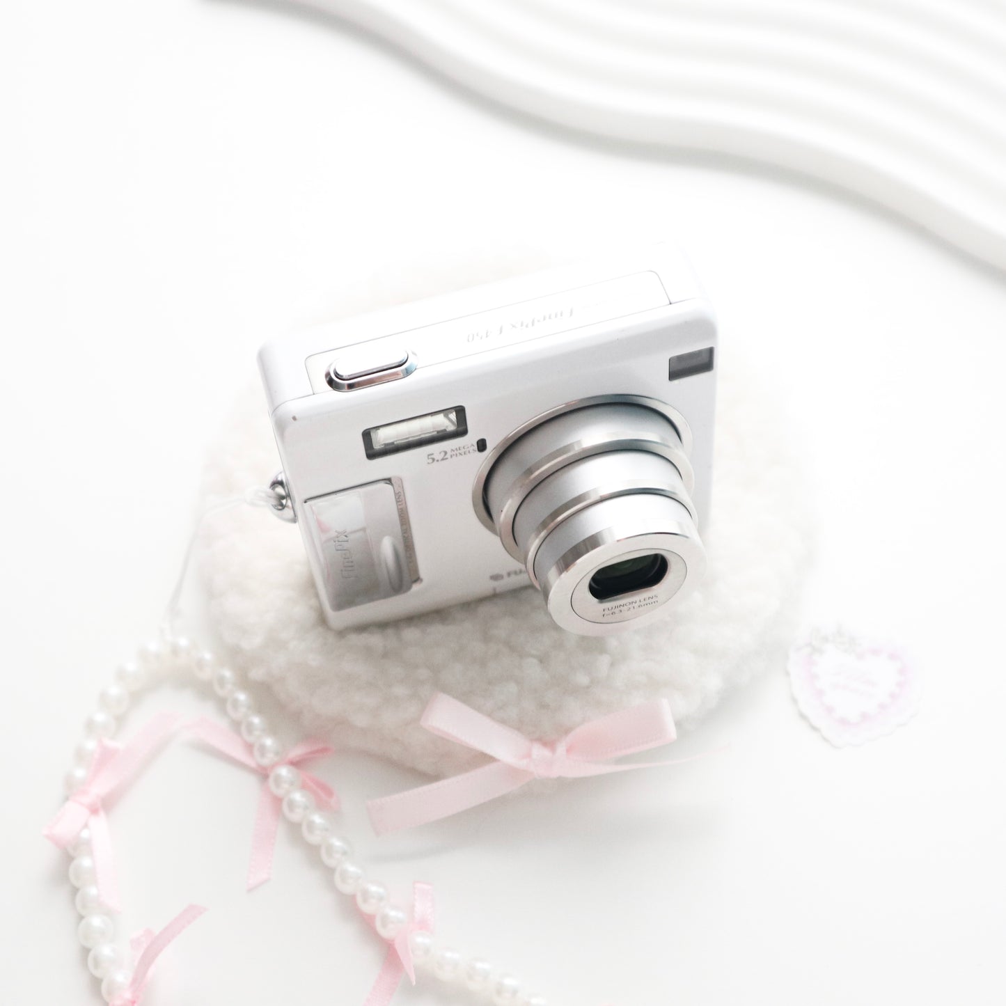 FUJIFILM FINEPIX F450 (WHITE)