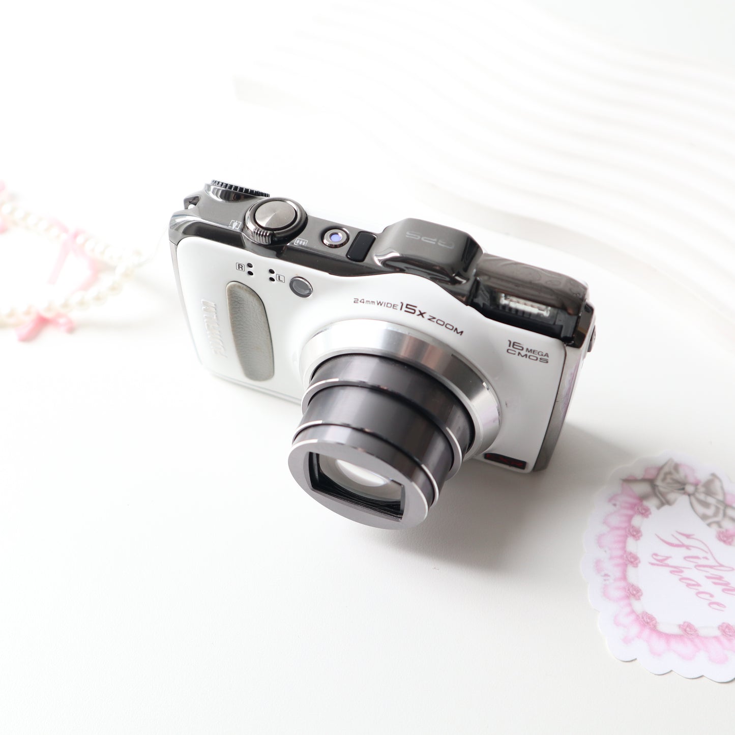 FUJIFILM FINEPIX F600 EXR (WHITE)