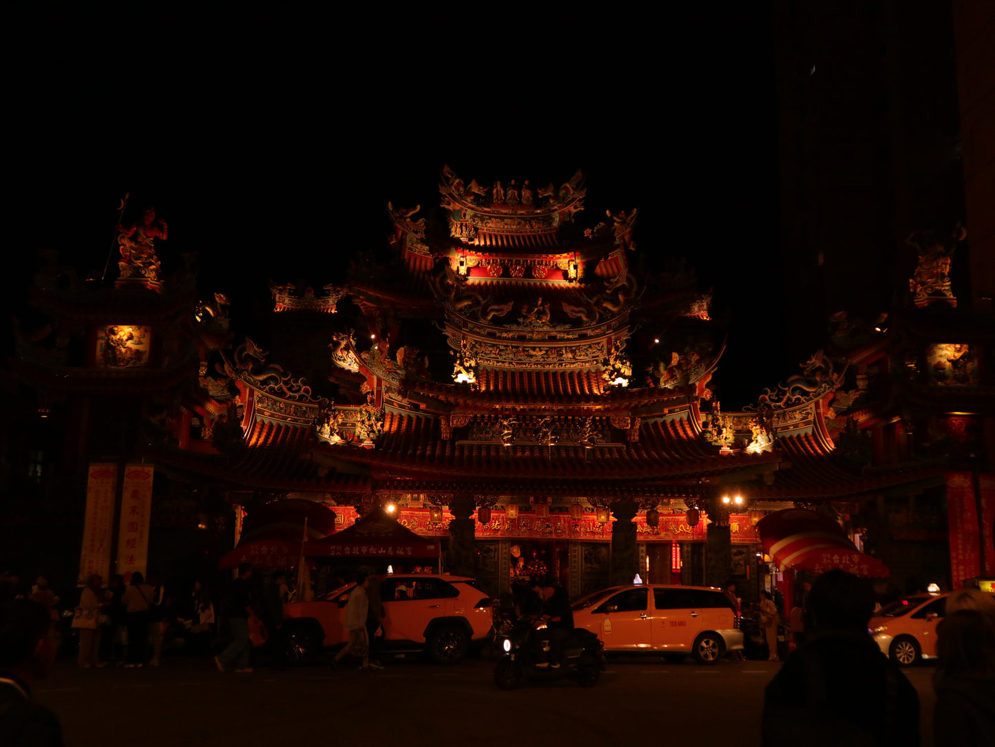 CANON EOS M100 (PINK)