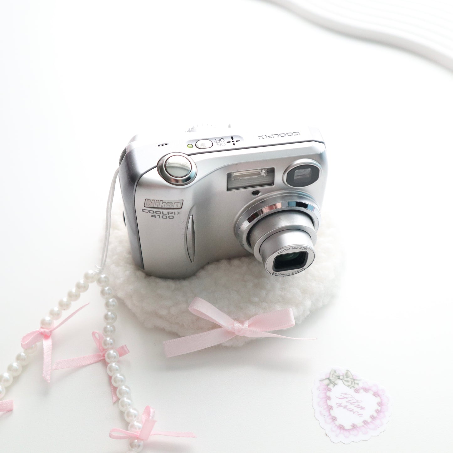 NIKON COOLPIX 4100 (SILVER)
