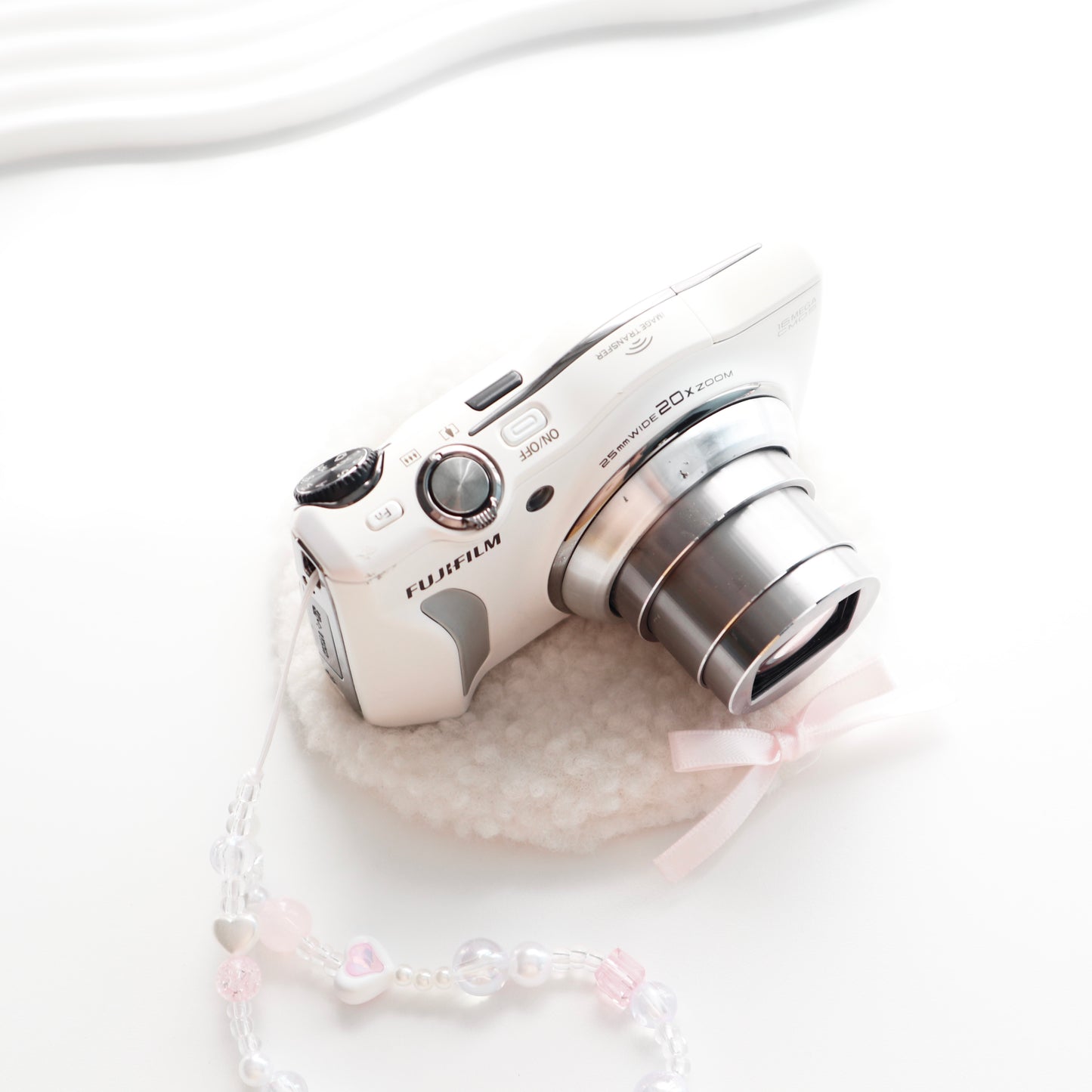 FUJIFILM FINEPIX F800 EXR (WHITE)