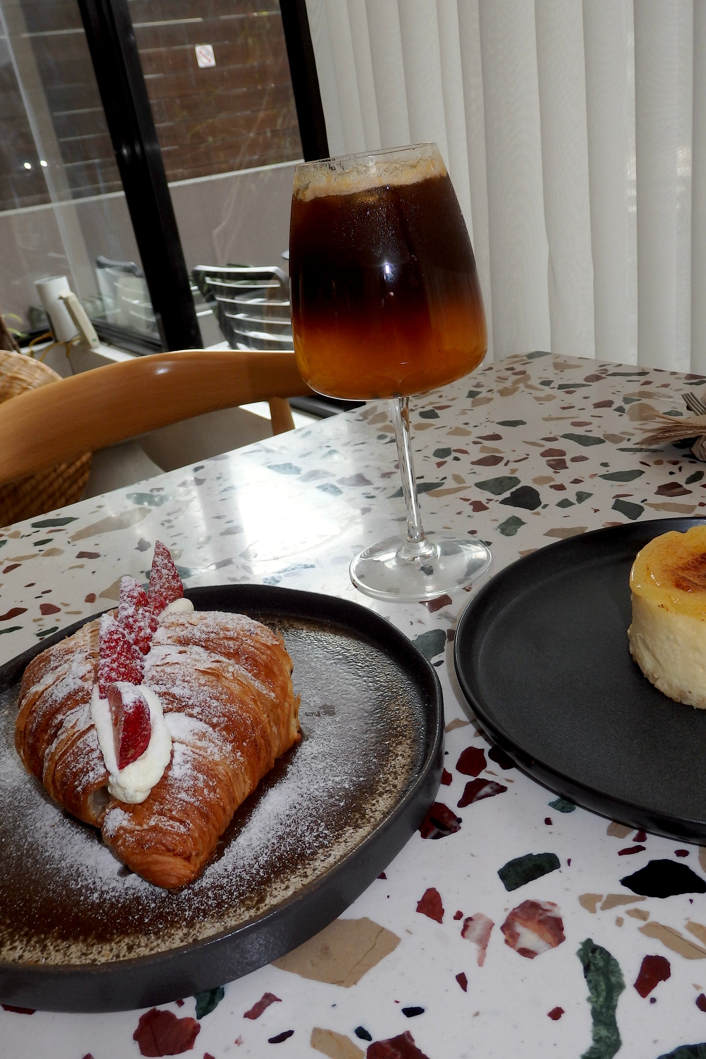 OLYMPUS STYLUS SH-60 (WHITE)