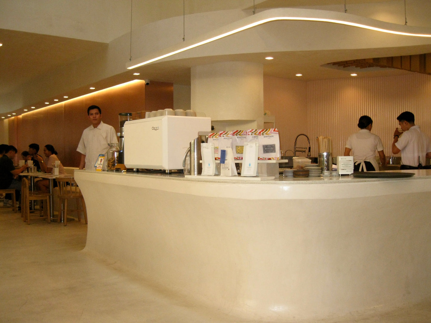 CANON POWERSHOT E1 (PINK)