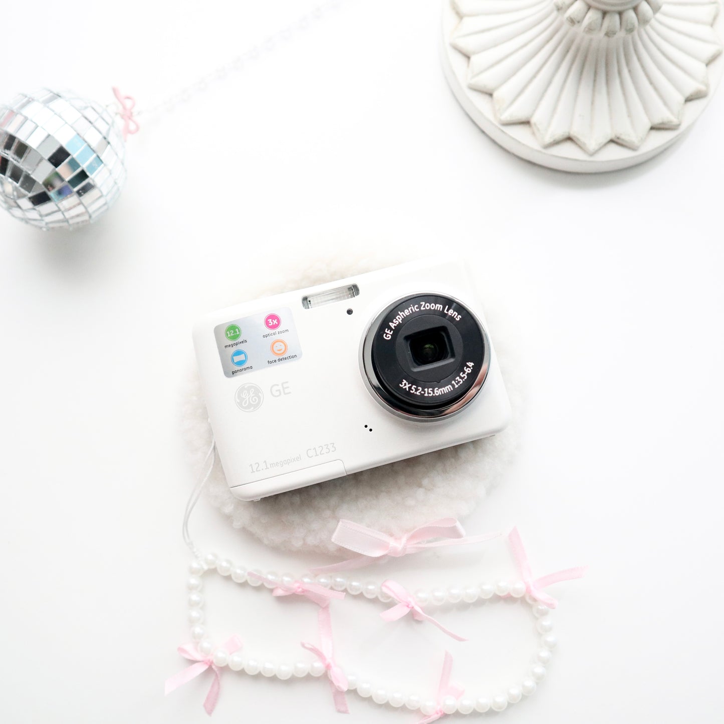 GE C1233 DIGITAL CAMERA | BOXED (WHITE)