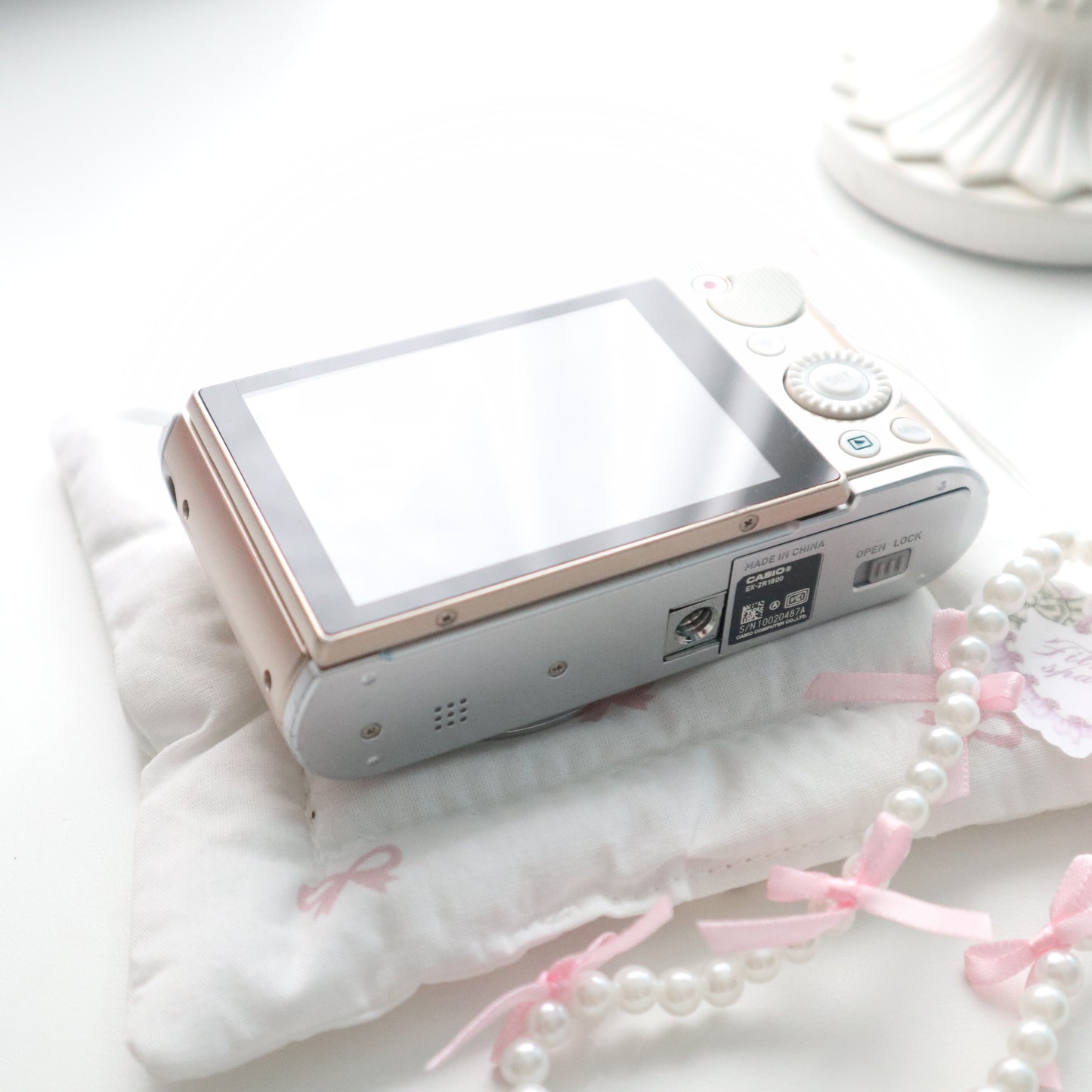 CASIO EXILIM ZR-1800 (CHAMPAGNE GOLD)