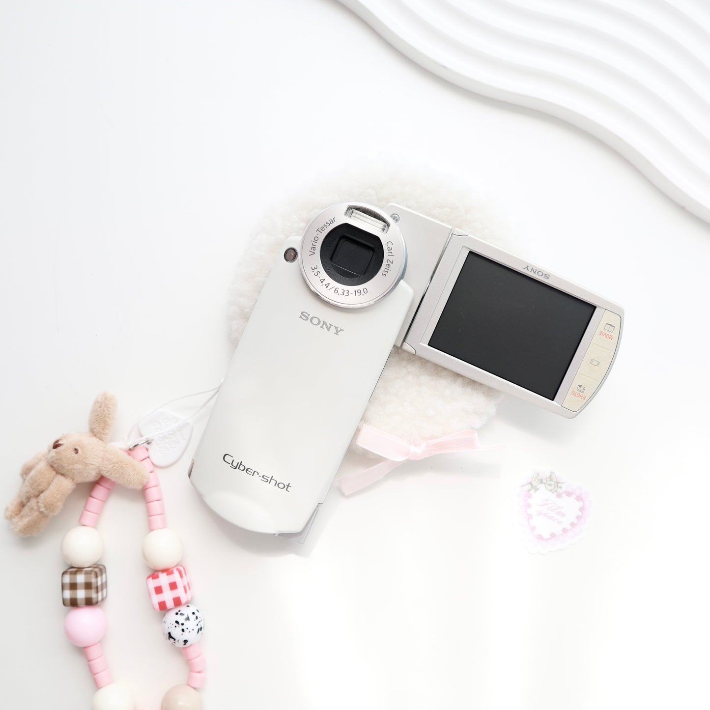 RARE SONY CYBERSHOT DSC-M2 (WHITE)