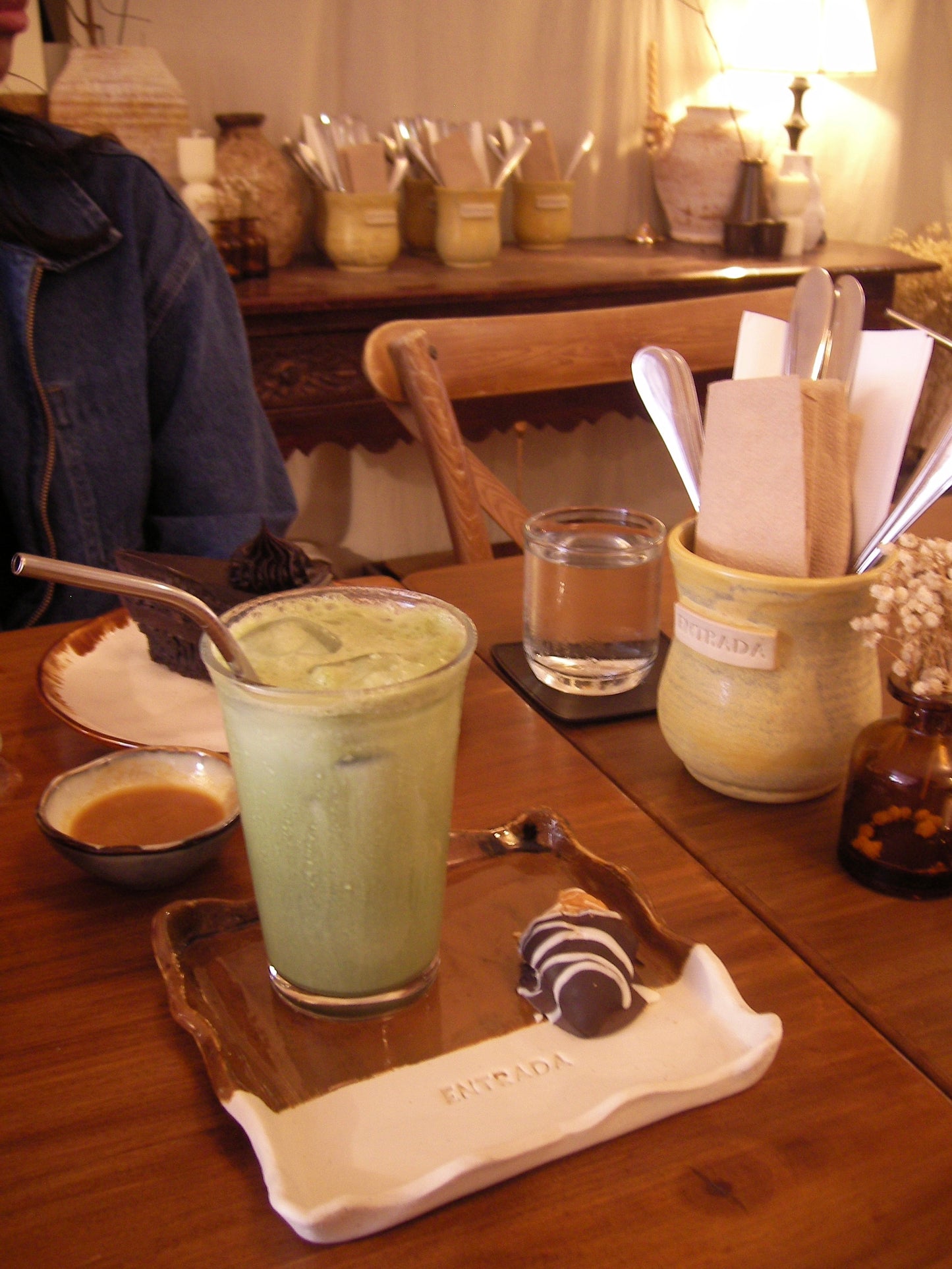 SANYO XACTI DSC-S6 (BLACK)