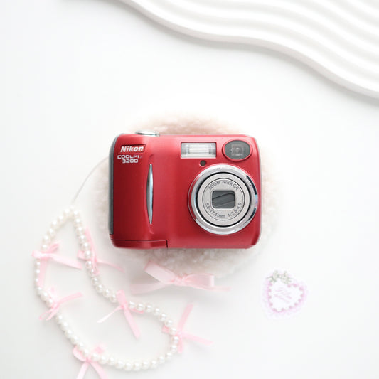 NIKON COOLPIX 3200 (RED)