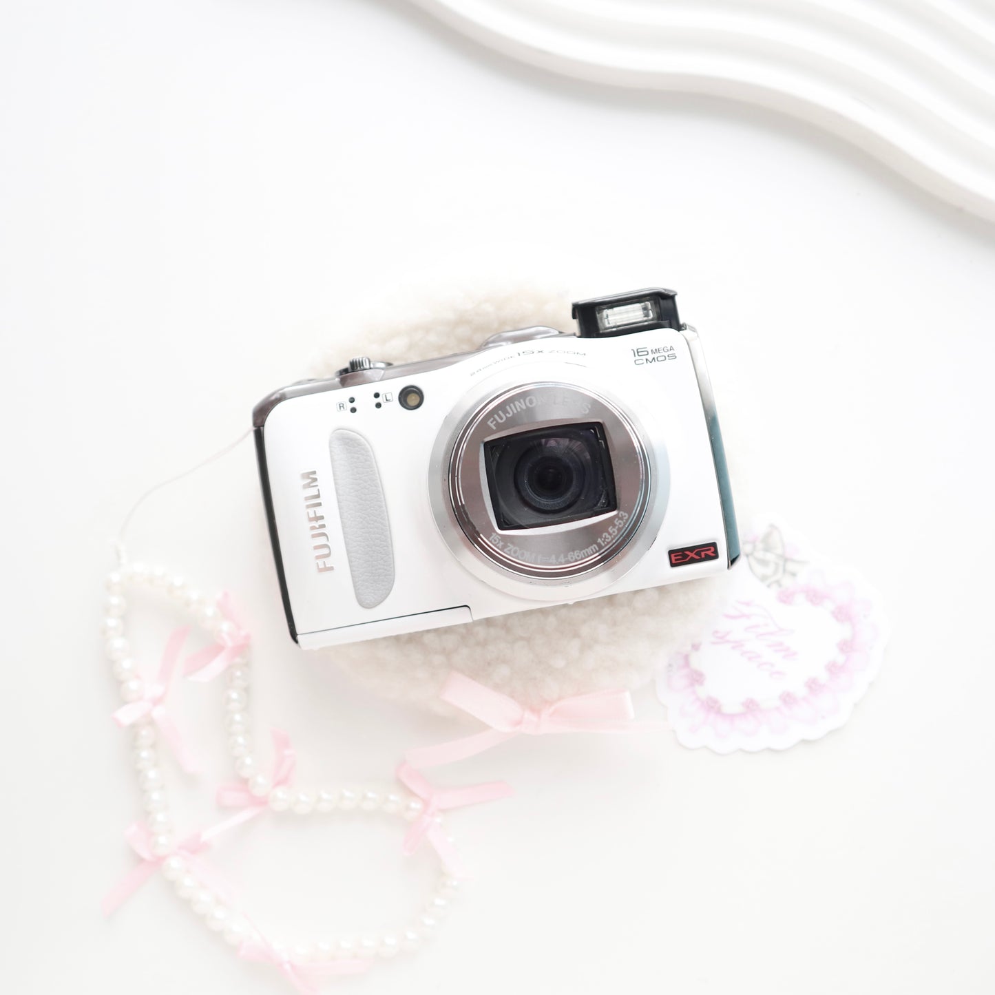 FUJIFILM FINEPIX F55O EXR (WHITE)