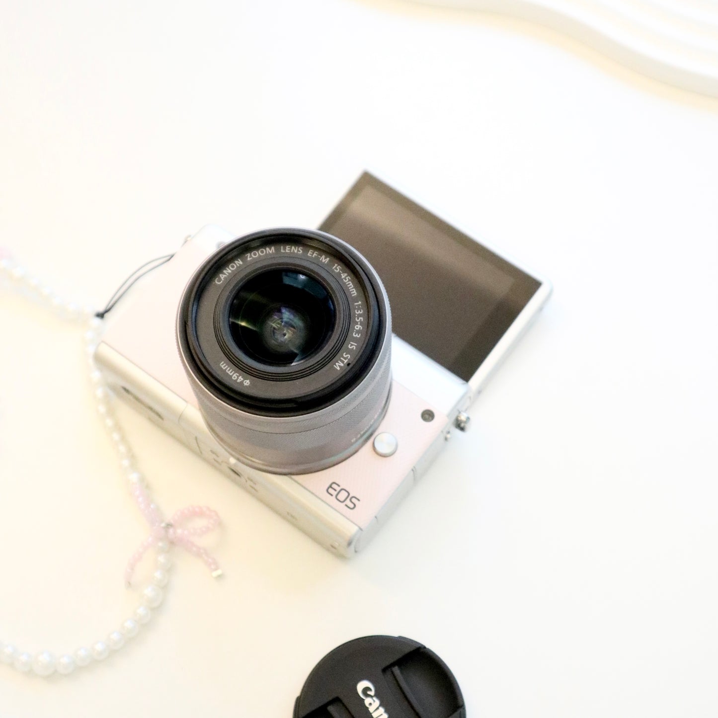 CANON EOS M100  (RARE PINK)
