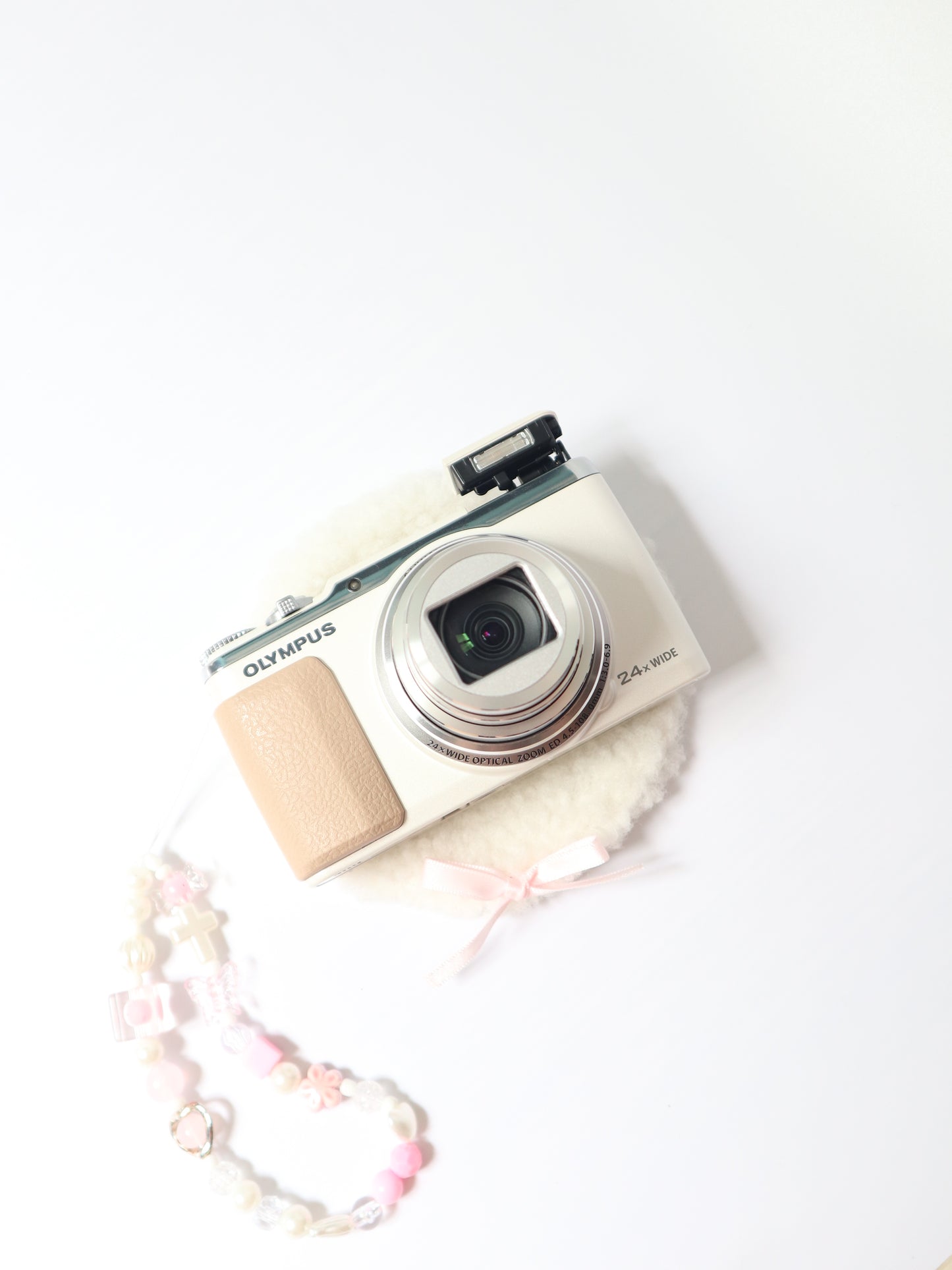 OLYMPUS STYLUS SH-60 (WHITE)