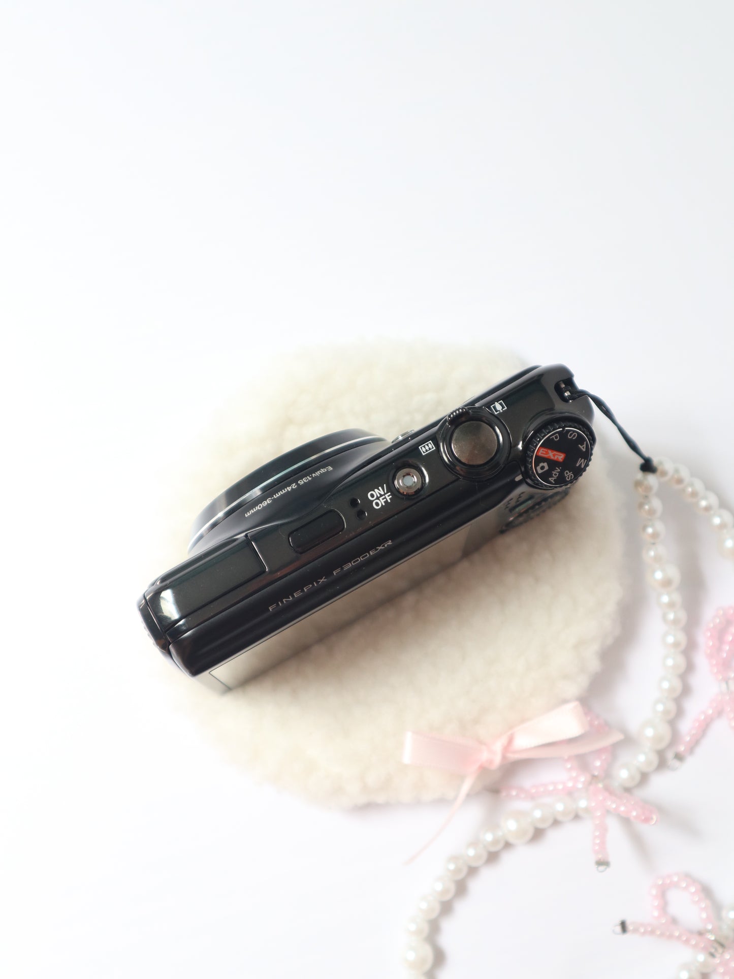 FUJIFILM FINEPIX F300 EXR (Black)
