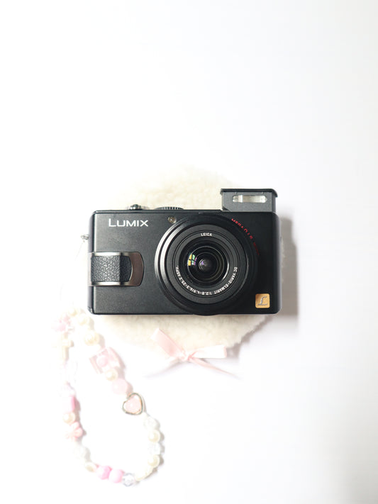 PANASONIC LUMIX DMC-LX2 (BLACK)