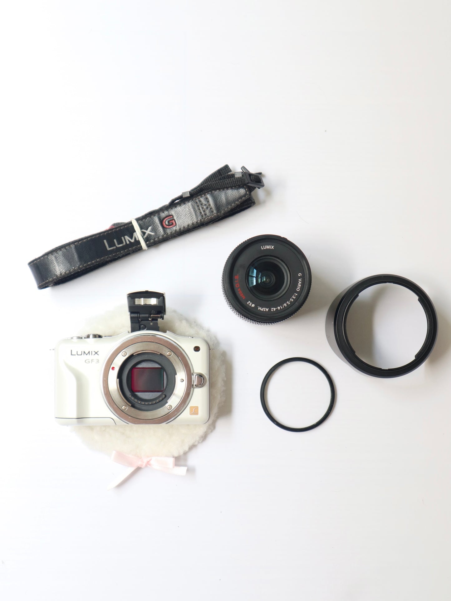 PANASONIC LUMIX DMC-GF3 (WHITE)