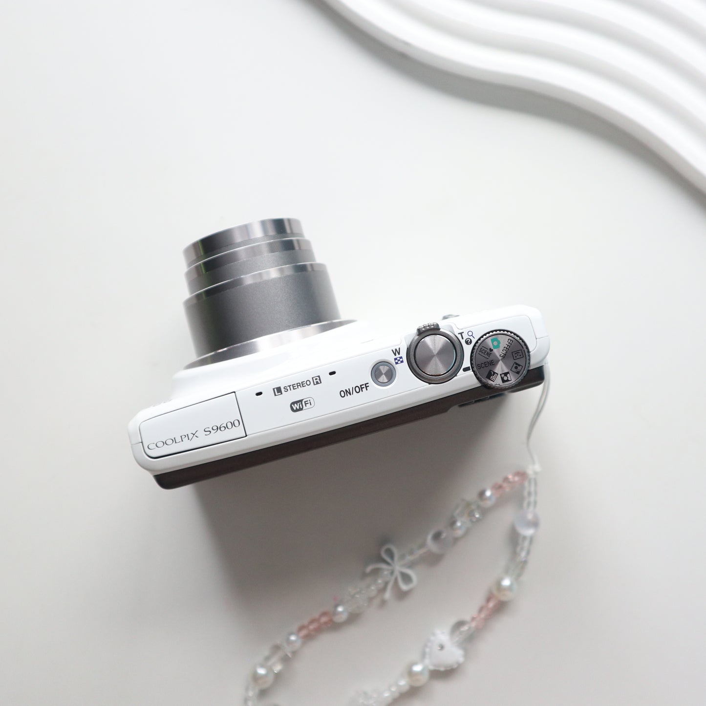 NIKON COOLPIX S9600 (WHITE)