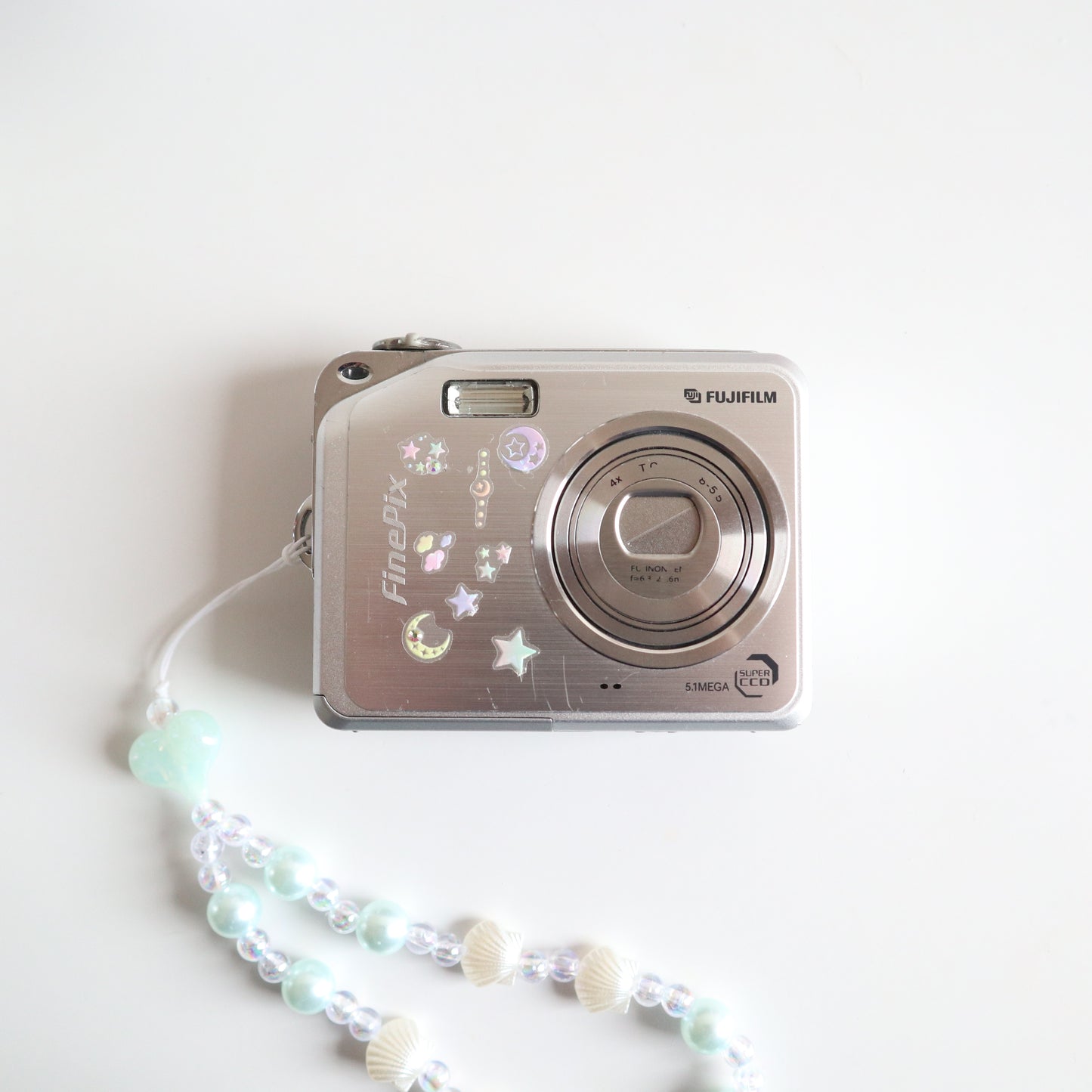 FUJIFILM FINEPIX V10 (Silver)