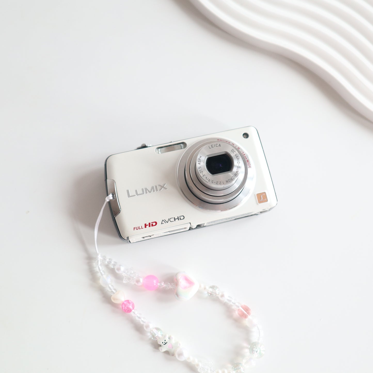 PANASONIC LUMIX DMC-FX700 (WHITE)