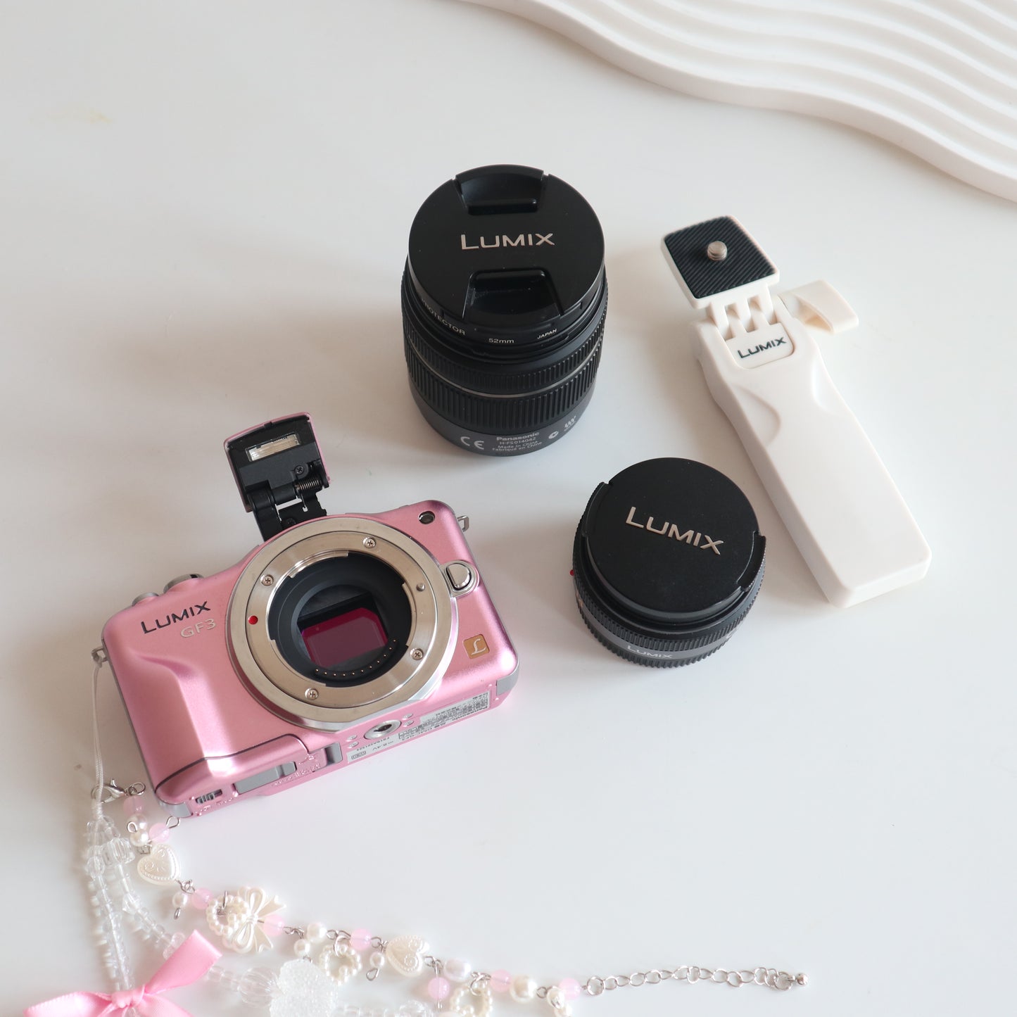 PANASONIC LUMIX DMC-GF3 (Pink)