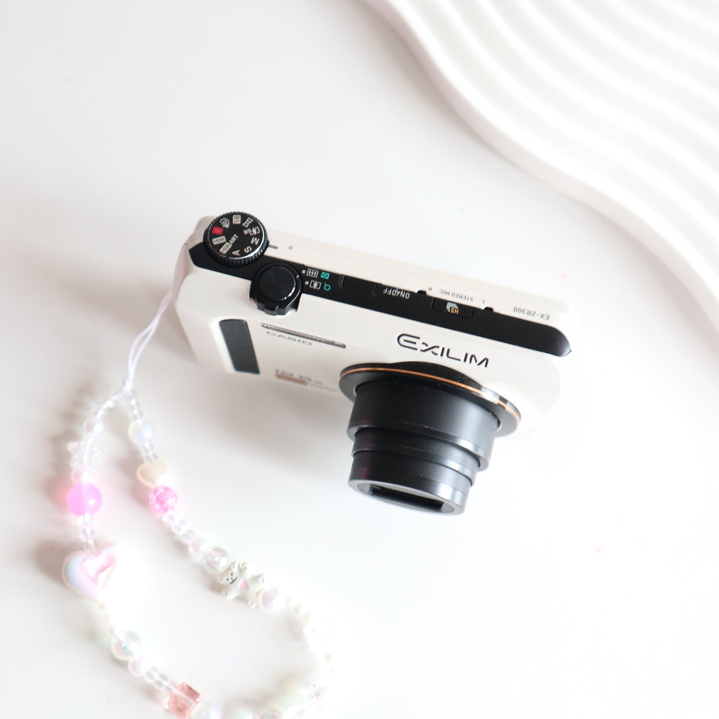 CASIO EXILIM ZR-300 (White)