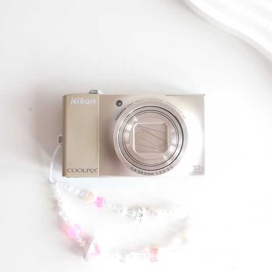 NIKON COOLPIX S8000 (Champagne)